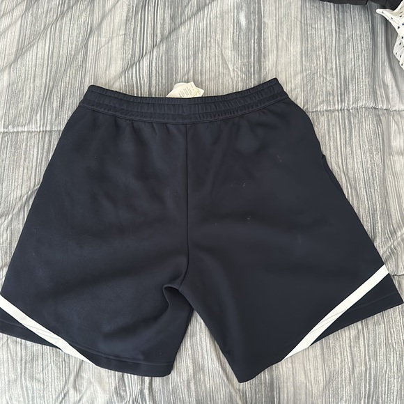 Adidas multi sport sweat shorts - Picture 2 of 5